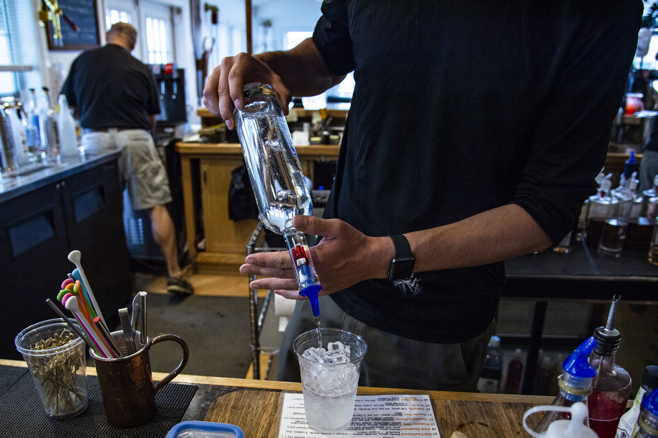 Alexandria Bay suspends open-container law